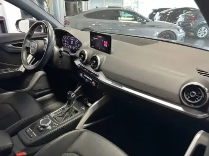 Photo 30 Audi Q2  30 TDI 116 S tronic 7