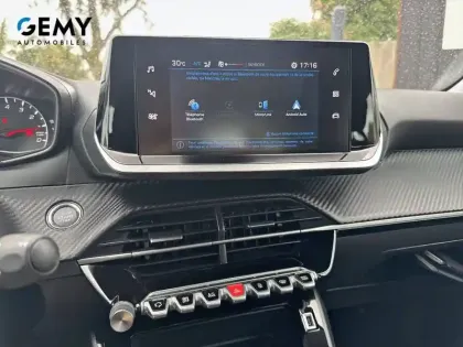 Photo 16 Peugeot 208  BlueHDi 100 S&S BVM6