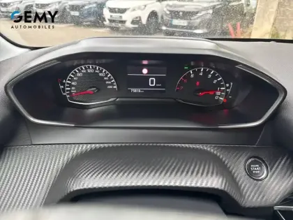 Photo 13 Peugeot 208  BlueHDi 100 S&S BVM6