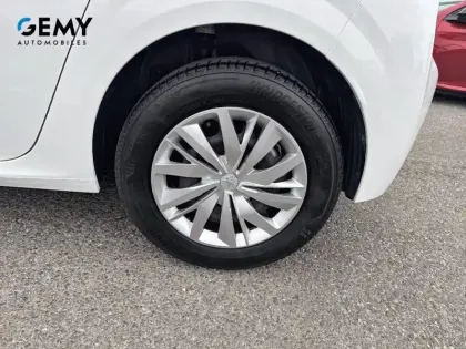 Photo 10 Peugeot 208  BlueHDi 100 S&S BVM6