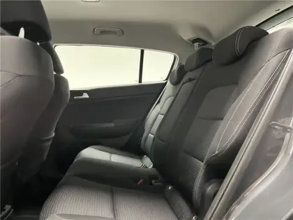 Photo 7 Kia Sportage 1.6 CRDI 136 ISG 4X2 DCT7