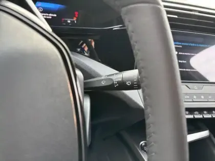 Photo 16 Peugeot 308  PureTech 130ch S&S BVM6 Active Pack