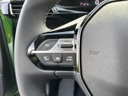 Photo 18 Peugeot 308  PureTech 130ch S&S BVM6 Active Pack