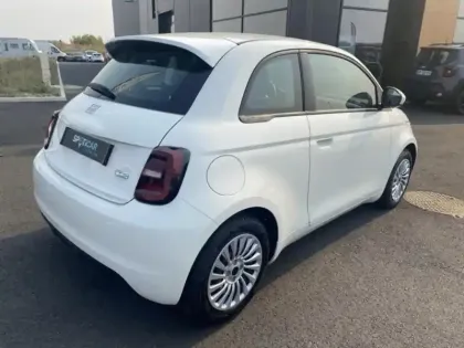 Photo 4 Fiat 500  e 95ch action