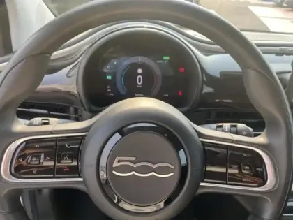 Photo 14 Fiat 500  e 95ch action