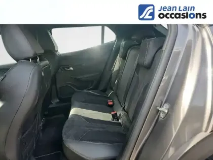 Photo 16 Peugeot 2008  PureTech 155 S&S EAT8