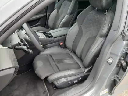 Photo 77 Peugeot 508  Hybrid4 360 e-EAT8 Peugeot Sport Engineered