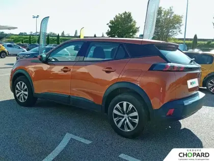 Photo 30 Peugeot 2008  PureTech 100 S&S BVM6