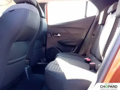 Photo 17 Peugeot 2008  PureTech 100 S&S BVM6