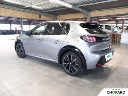 Photo 32 Peugeot 208  PureTech 100 S&S BVM6