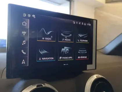 Photo 54 Audi Q2  35 TFSI 150 S tronic 7