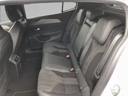 Photo 31 Peugeot 408  Electrique 58 kWh 210ch