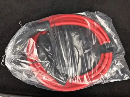 Photo 38 Peugeot 408  Electrique 58 kWh 210ch