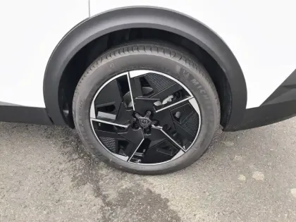 Photo 32 Peugeot 408  Electrique 58 kWh 210ch