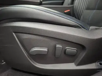 Photo 38 Renault Arkana  E-Tech full hybrid 145 GSR2