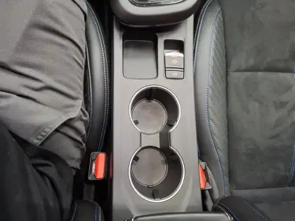 Photo 43 Renault Arkana  E-Tech full hybrid 145 GSR2