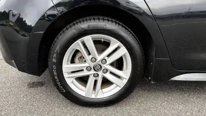 Photo 30 Toyota Corolla  Hybride 122h