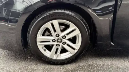 Photo 32 Toyota Corolla  Hybride 122h