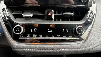 Photo 22 Toyota Corolla  Hybride 122h