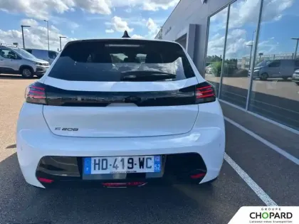 Photo 55 Peugeot 208  Electrique 50 kWh 136ch