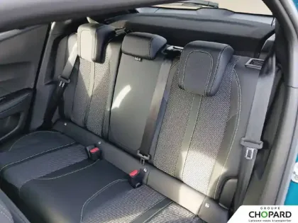 Photo 17 Peugeot 2008  Hybrid 145 e-DCS6