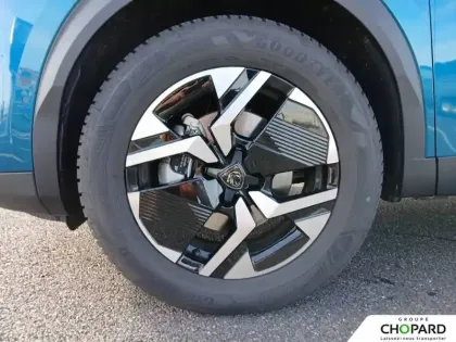 Photo 19 Peugeot 2008  Hybrid 145 e-DCS6