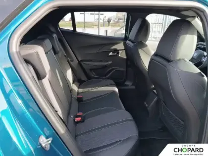 Photo 18 Peugeot 2008  Hybrid 145 e-DCS6