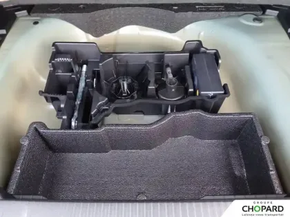 Photo 22 Peugeot 2008  Hybrid 145 e-DCS6