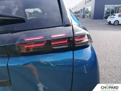 Photo 21 Peugeot 2008  Hybrid 145 e-DCS6