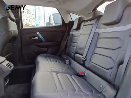 Photo 34 Citroën C4 e- 136 ch Automatique