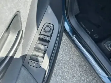 Photo 18 Toyota C-HR  Hybride 200