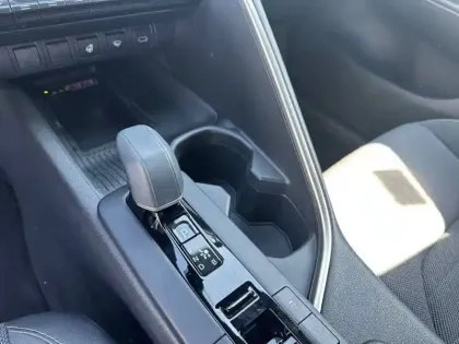 Photo 12 Toyota C-HR  Hybride 200