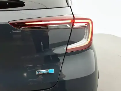 Photo 16 Renault Captur  E-Tech 145 - 21