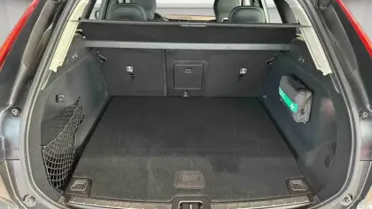 Photo 4 Volvo Xc60  T6 AWD Hybride rechargeable 253 ch+145 ch Geartronic 8