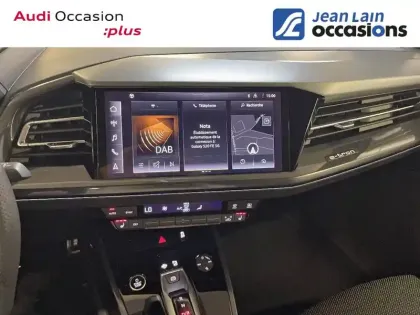 Photo 14 Audi Q4  e-tron 45 285 ch 82 kWh