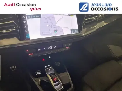 Photo 12 Audi Q4  e-tron 45 285 ch 82 kWh