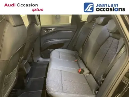 Photo 16 Audi Q4  e-tron 45 285 ch 82 kWh