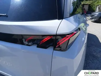 Photo 54 Peugeot 5008  Hybrid 145 e-DCS6