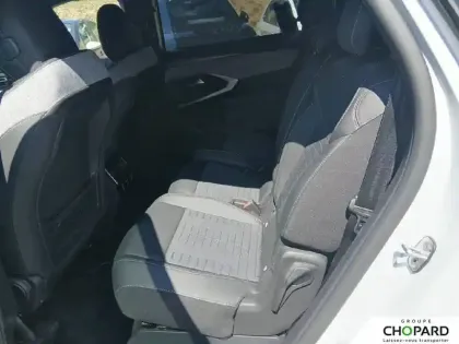 Photo 81 Peugeot 5008  Hybrid 145 e-DCS6