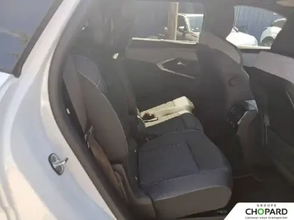 Photo 83 Peugeot 5008  Hybrid 145 e-DCS6