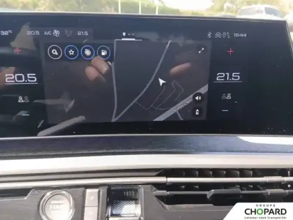 Photo 77 Peugeot 5008  Hybrid 145 e-DCS6