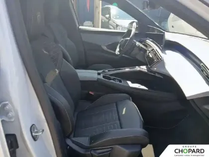 Photo 44 Peugeot 5008  Hybrid 145 e-DCS6