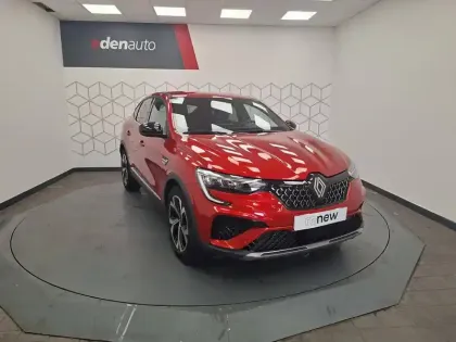 Photo 7 Renault Arkana  E-Tech full hybrid 145 GSR2