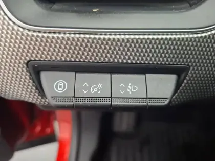 Photo 31 Renault Arkana  E-Tech full hybrid 145 GSR2