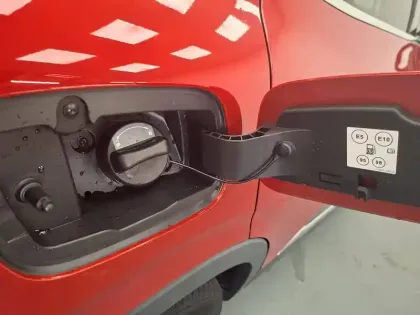Photo 14 Renault Arkana  E-Tech full hybrid 145 GSR2