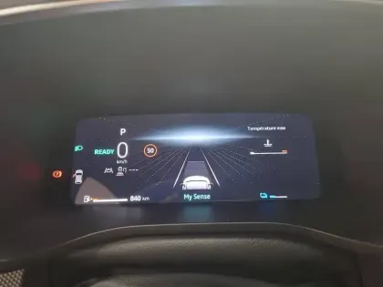 Photo 38 Renault Arkana  E-Tech full hybrid 145 GSR2