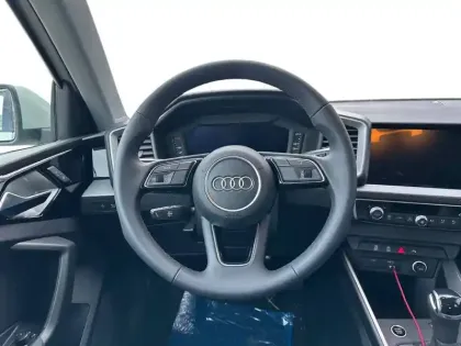 Photo 34 Audi A1  Sportback 30 TFSI 116 ch S tronic 7