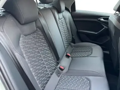 Photo 35 Audi A1  Sportback 30 TFSI 116 ch S tronic 7