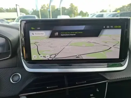 Photo 15 Peugeot 208  Hybrid 100 e-DCS6