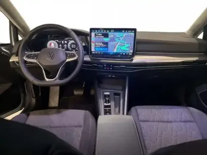 Photo 8 Volkswagen Golf 8 FL 1.5 EHYBRID 204CH DSG6 LIFE PL